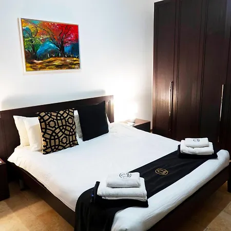 Mixel Gozitan And Pool - Happy *