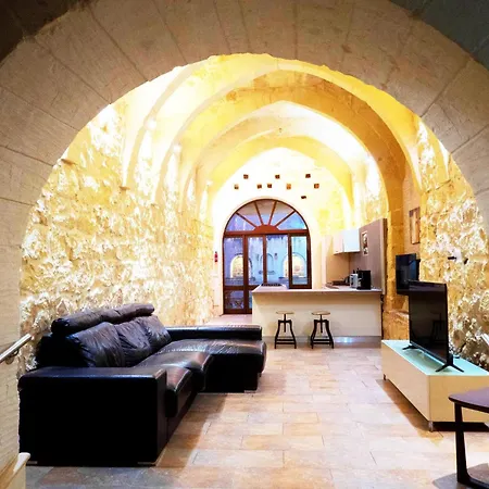 Mixel Gozitan Villa&pool - Happy * Sannat