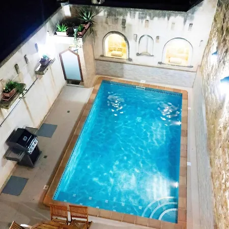 Mixel Gozitan Villa&pool - Happy Appartamento
