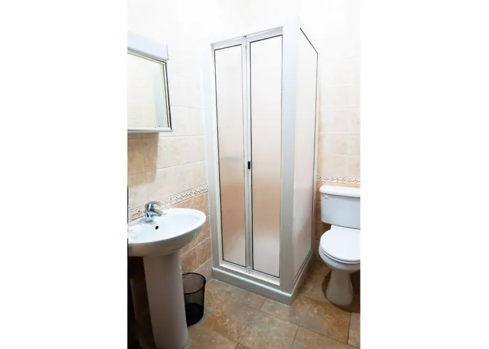 Mixel Gozitan And Pool - Happy * サーナ