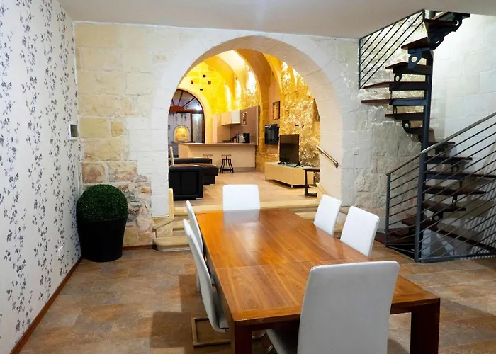 Mixel Gozitan And Pool - Happy *